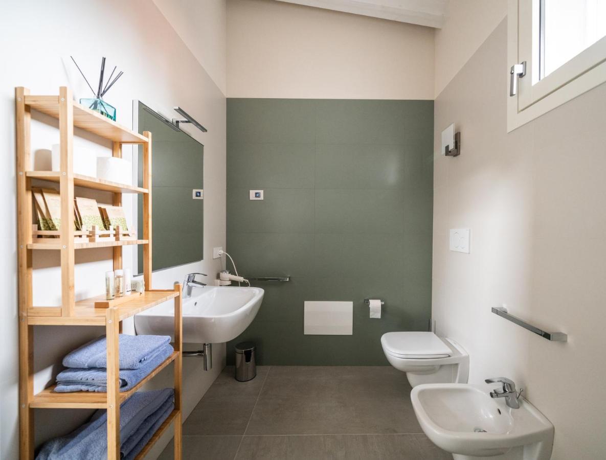 A Casa Di Sabina Hotell Desenzano del Garda Eksteriør bilde