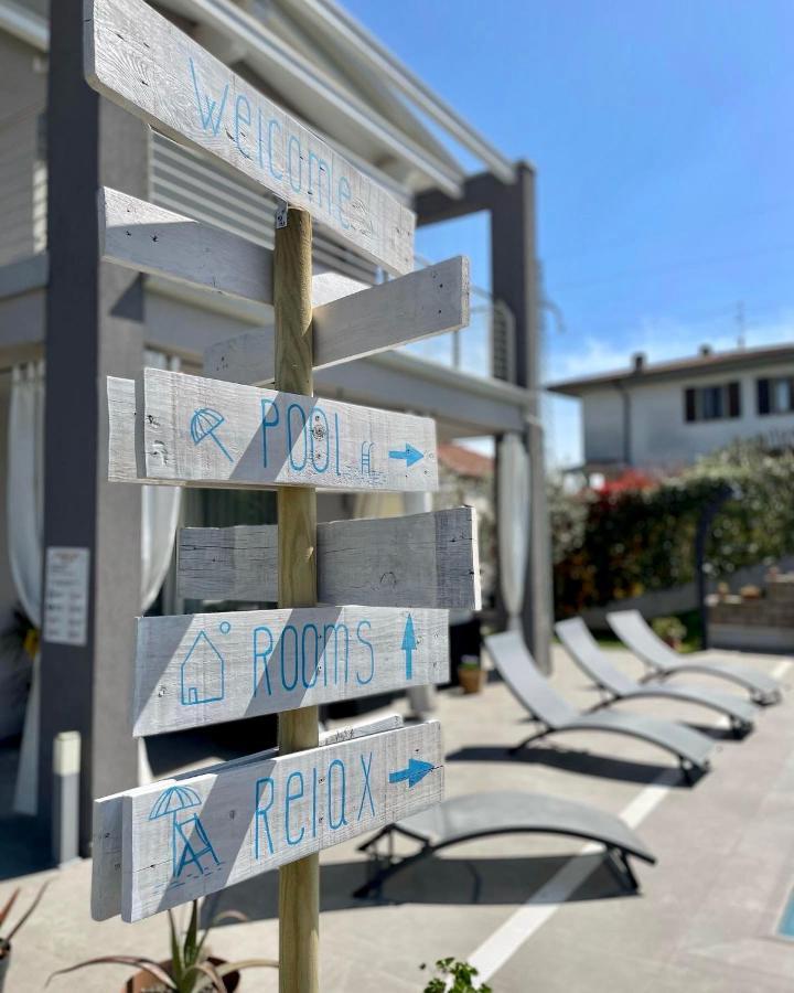 A Casa Di Sabina Hotell Desenzano del Garda Eksteriør bilde